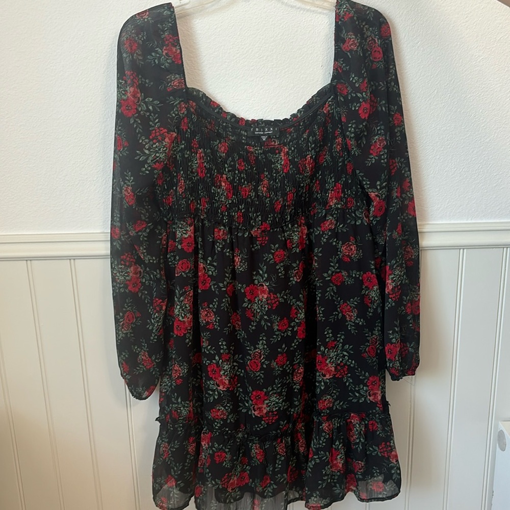 Francesca’s long sleeve baby doll dress